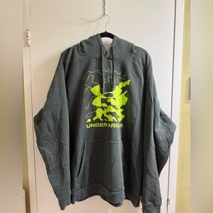 4xl Under Armour Dark Green Hoodie with Neon Logo